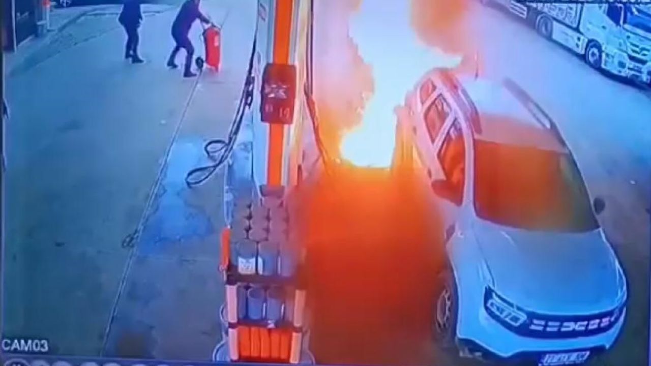 Diyarbakır’da akaryakıt istasyonundaki yangın kamerada