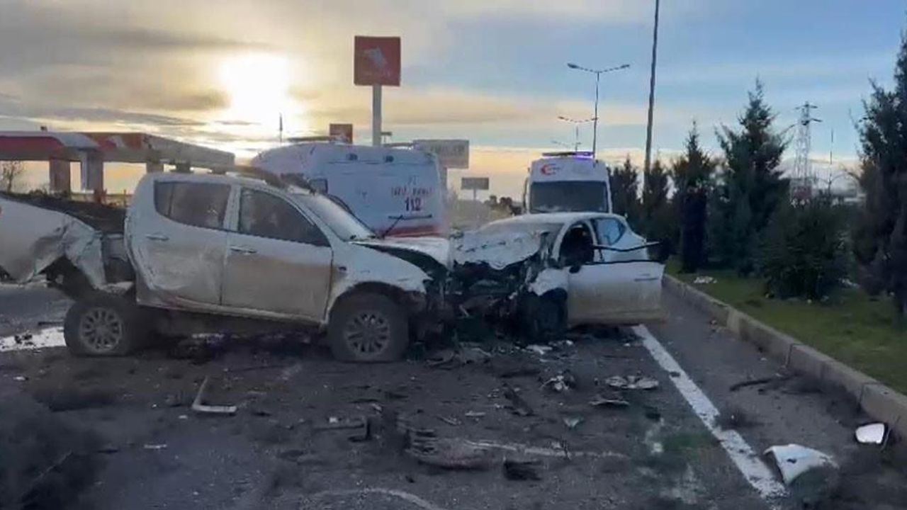 Diyarbakır’da zincirleme kaza: 5 yaralı