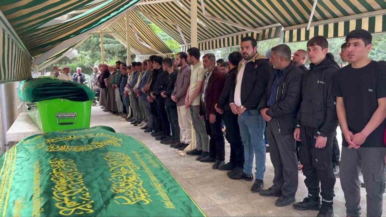 Kilis’teki aile katliamında ölenler toprağa verildi