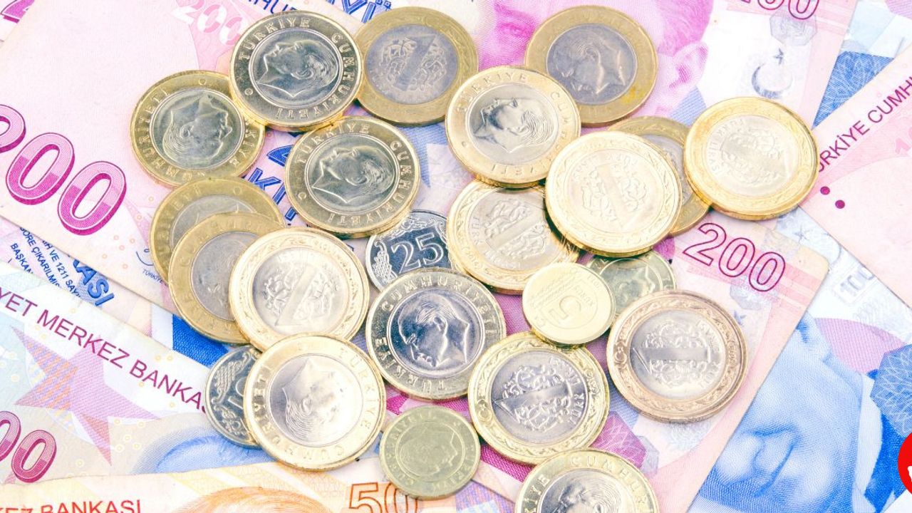 Emeklilere Büyük Müjde! Maaşlar ve İkramiyeler Asgari Ücret Seviyesine Çıkabilir!