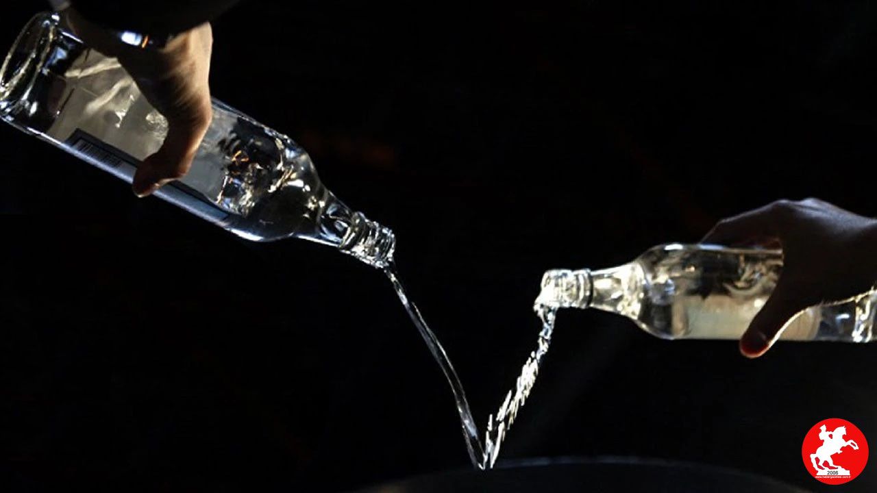 50'lik Beylerbeyi Göbek Rakı Fiyatı Ne Kadar? 2025