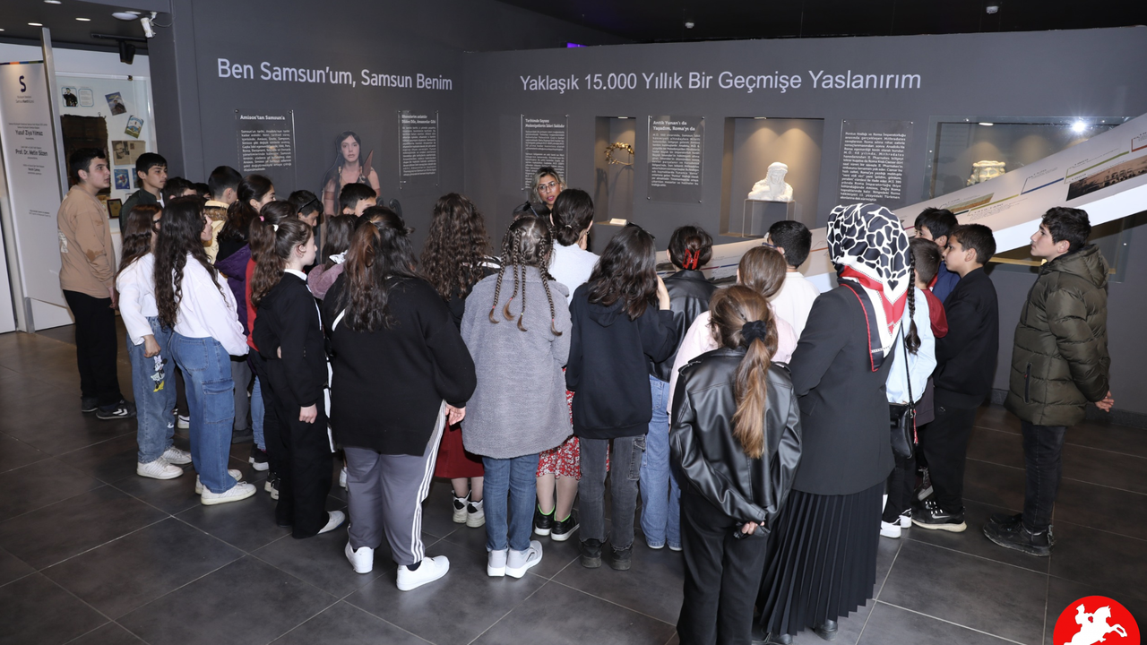 ÖĞRENCİLERE BÜYÜKŞEHİR İLE MÜZE GEZİSİ