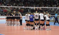 Karabük’te Türkiye İşitme Engelliler Voleybol Kadın Milli Takımı, Avrupa ikincisi oldu