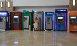 ATM’lerden Para Çekerken Dikkat! 200 TL Parayı 20 TL Yerine Koyuyorlar!