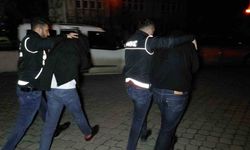 İstanbul’dan Samsun’a lüks araçlarla uyuşturucu getiren 4 kişi tutuklandı