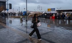 Hafta Sonu Türkiye'yi Etkisi Altına Alacak Hava Değişikliği: Yağışlar ve Sıcaklık Düşüşü Geliyor