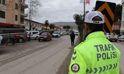 Taşova polisi, kural tanımaz sürücülere göz açtırmıyor