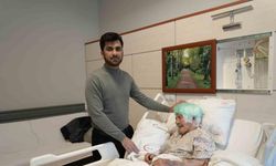 Beyin kanaması geçiren 112 yaşındaki hasta riskli operasyon sonrası sağlığına kavuştu