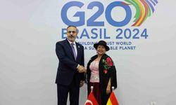 Dışişleri Bakanı Fidan, Bolivya Dışişleri Bakanı Celinda Sosa Lunda ile bir araya geldi
