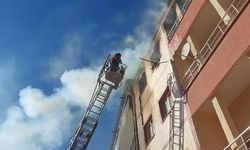 Sivas’ta ev yangını, dumandan etkilenen 3 kişi kurtarıldı