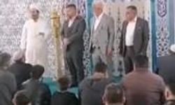 Nevşehir’de bir imam, muhtar adaylarını tekbirlerle kucaklaştırdı