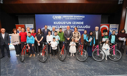 Başkan Sandıkçı’dan Öğrencilere Ödül
