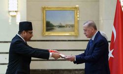 Cumhurbaşkanı Erdoğan’a 7 ülkenin büyükelçisinden güven mektubu