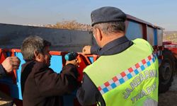 Jandarmadan traktör sürücülerine trafik güvenliği eğitimi