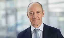 Siemens AG, Başkan ve CEO Roland Busch’un sözleşmesini 5 yıl süreyle uzattı