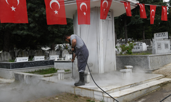 Samsun'da Mezarlıklarda bayram temizliği