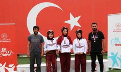 Darendeli kız öğrenciler Türkiye Şampiyonası’nda finale kaldı