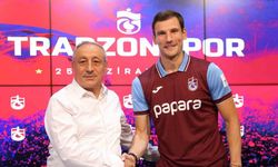 Trabzonspor, yeni transferleri Borna Barisic ve John Lundstram ile sözleşme imzaladı