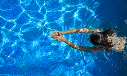 Sıcak Havaların Gelmesiyle En Çok merak Edilen Soru Havuz mu Daha Sağlıklı Deniz mi Daha Sağlıklı?