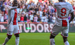 Samsunspor, Göztepe'yi Zor Bir Maçta 4-3 Yenerek Üç Puanı Kaptı