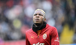 Victor Osimhen Transferinde Takas İddiası! Manchester United ve Napoli Görüşmeleri Başladı!