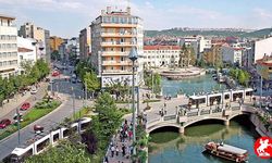 Eskişehir'de Büyük Değişim Başlıyor: Yabancıların Yatırım Yaptığı İlçe Zirveye Çıkıyor!