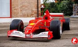 Schumacher'in Yarıştığı Ferrari F2001, 16 Milyon €'ya Satıldı!