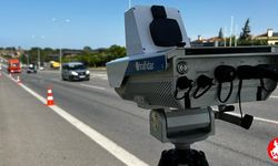 Bayramda Sürücüler Radar Tuzağından Dertli! Hız Levhaları Sil Baştan Değişiyor