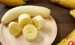 Bu Hata Sağlığınıza Mal Olabilir! Muz Soymadan Önce Yapmanız Gereken Şey!