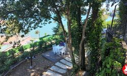 BURADA ÇAY 15 LİRA