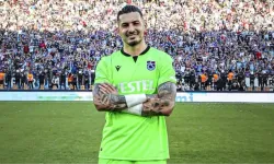 Fenerbahçe'ye Transferi Gerçekleşiyor Mu? Uğurcan Çakır'dan Gece Yarısı Açıklama!