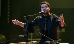 Sami Yusuf 10 Yıl Sonra İstanbul’a Geri Döndü! Konserde Neler Bekliyor?