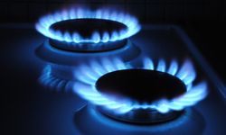 Bakan Bayraktar'dan Kritik Doğal Gaz ve Elektrik Açıklaması: "Faturalarınızı Düşük Tutmaya Devam Edeceğiz!"