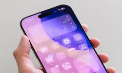 iPhone Kullanıcıları iOS 26 Güncellemesine Ateş Püskürüyor: Şarj Sorunu Baş Göstermeye Başladı!