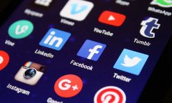 Telefonundaki Uygulamalar Zekâ Seviyeni Anlatıyor
