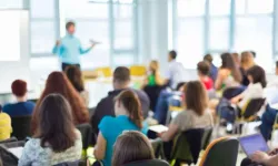 Usta Öğretici Maaşları 2025 Yılında Ne Kadar?