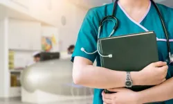 2025 Yılı Güncel Rakamlarla Devlette Hemşire Maaşları Ve Çalışma Şartları