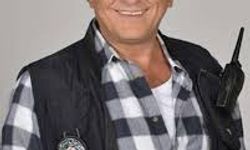 Özgür Ozan Arka Sokaklar'dan Ayrılıyor Mu 2025?