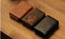 Deri Çakmaklar: Zarif ve El Emeği Özel Aksesuarlar