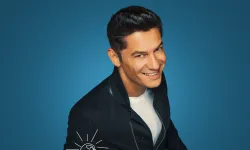 Okan Cabalar Kimdir? Tiyatro Sahnesinden Ekrana Uzanan Başarı Hikayesi