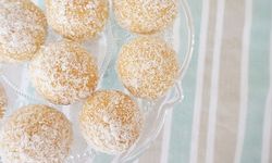 Elmalı Islak Kurabiye Evde Patladı – Çay Saatini Şenlendiren O Tarif