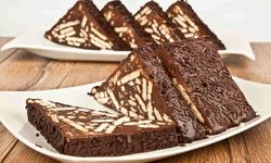 Fırın Yok, Telaş Yok: Ani Misafirlerde Herkesi Masaya Toplayan Mozaik Tatlının Sırrı