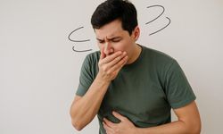 Sabahları Kalkar Kalkmaz Mide Bulantısının Sebepleri Nelerdir?