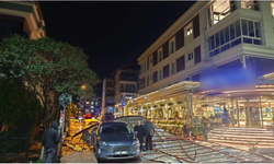 Samsun’da Fırtına Çıktı... Çatılar Havada Uçuştu