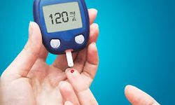 Kan Şekeri Neden Yükselir? Günlük Hayatta Fark Etmeden Yapılan Hatalar