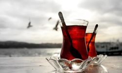 Çok Fazla Kahve Veya Çay İçmenin Zararları Var Mıdır?