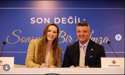 Fenerbahçe Eda Erdem İle Olan Sözleşmesini 2 Sene Daha Uzattı!