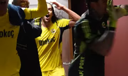 Trabzonspor’u 3-2 Yenen Fenerbahçe’nin Soyunma Odasında Renkli Görüntüler