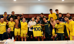 Fenerbahçe’de 100. Maçını Kutlayan Futbolcu Kim?