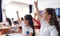 Okullar Tatil Edildi mi? Hafta Sonu ve Bayram Tatili Detayları